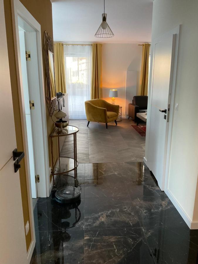 Apartament „Dwie Wieze” Apartment Катовице Екстериор снимка