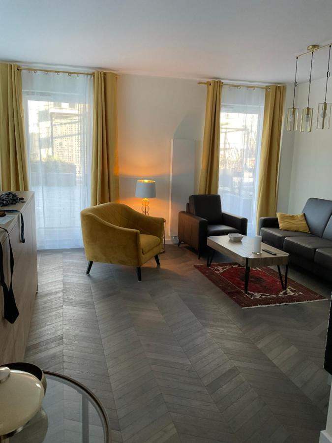 Apartament „Dwie Wieze” Apartment Катовице Екстериор снимка